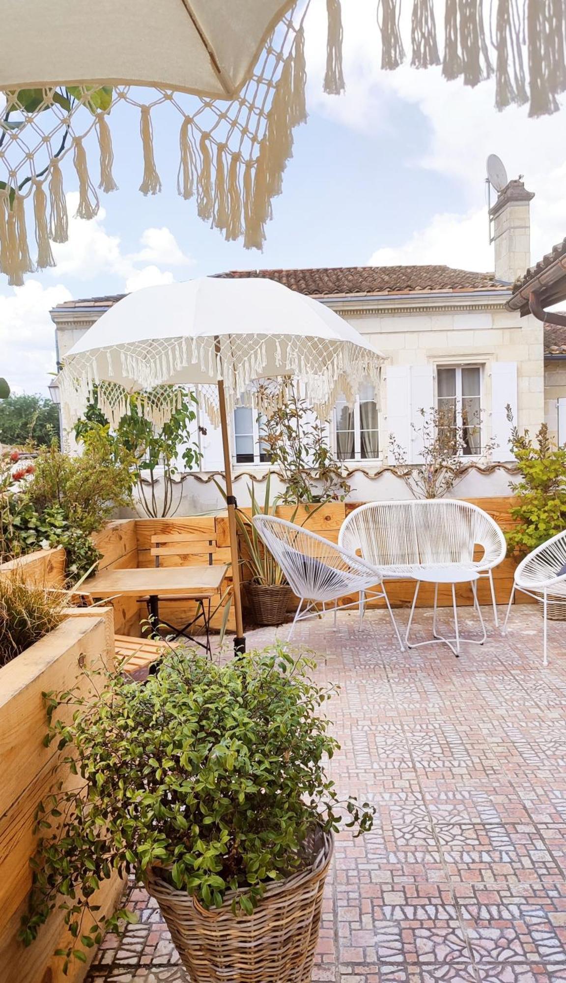 Maison Charmeilles - La Suite Saint Emilion Fronsac  Exteriér fotografie